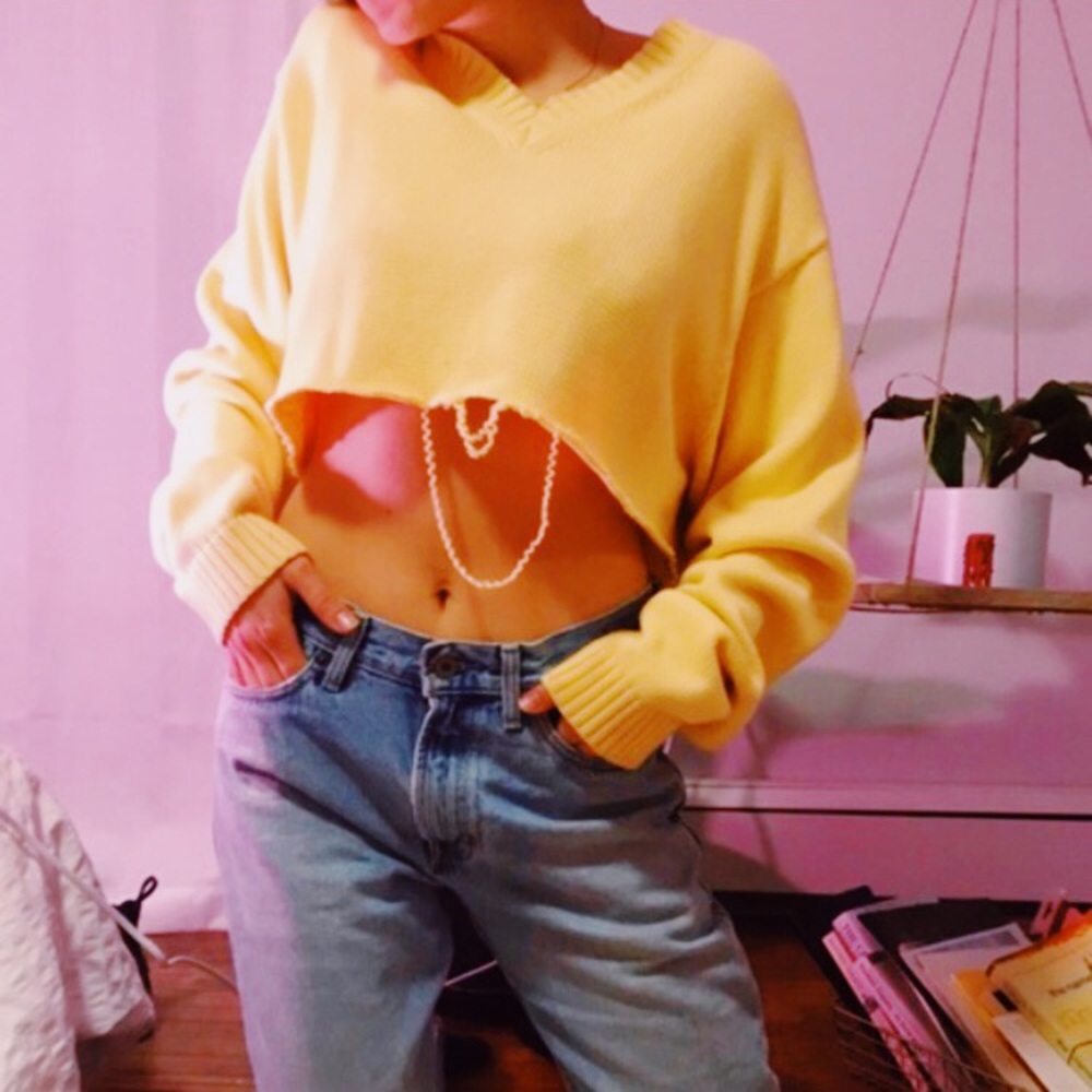 Vintage Cropped Yellow Light Sweater